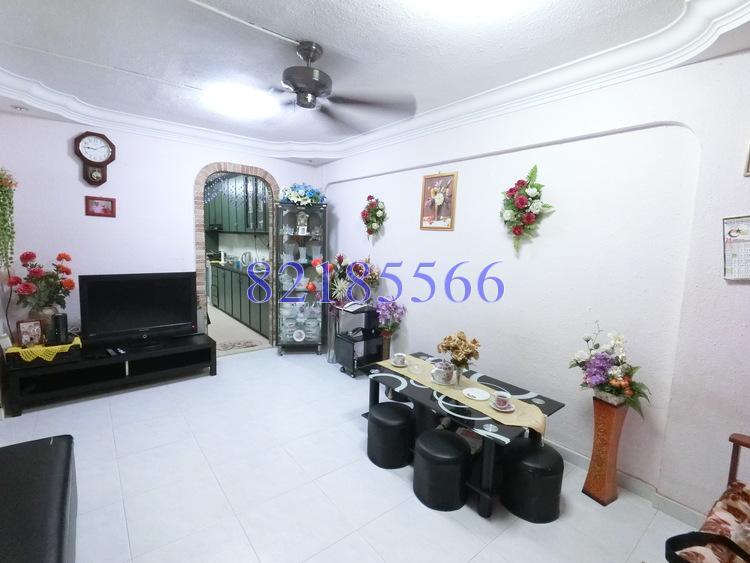 Hougang Avenue 8 thumbnail photo
